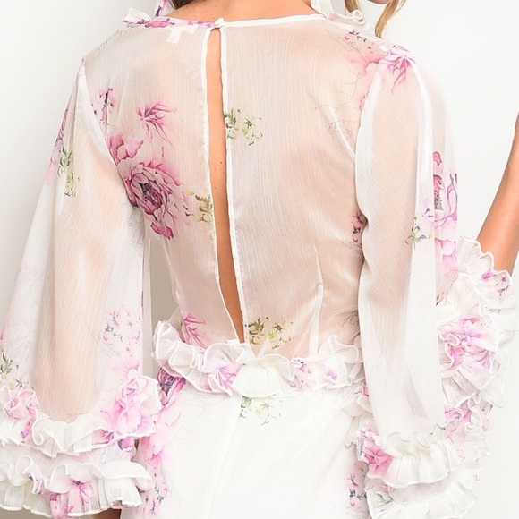 WHITE LINED CHIFFON LILAC FLORAL RUFFLE ROMPER - Picture 3 of 11